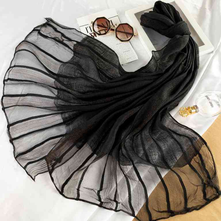 تابستان و شال حریر یاخما: همراهی ایدهآل برای فصل گرما